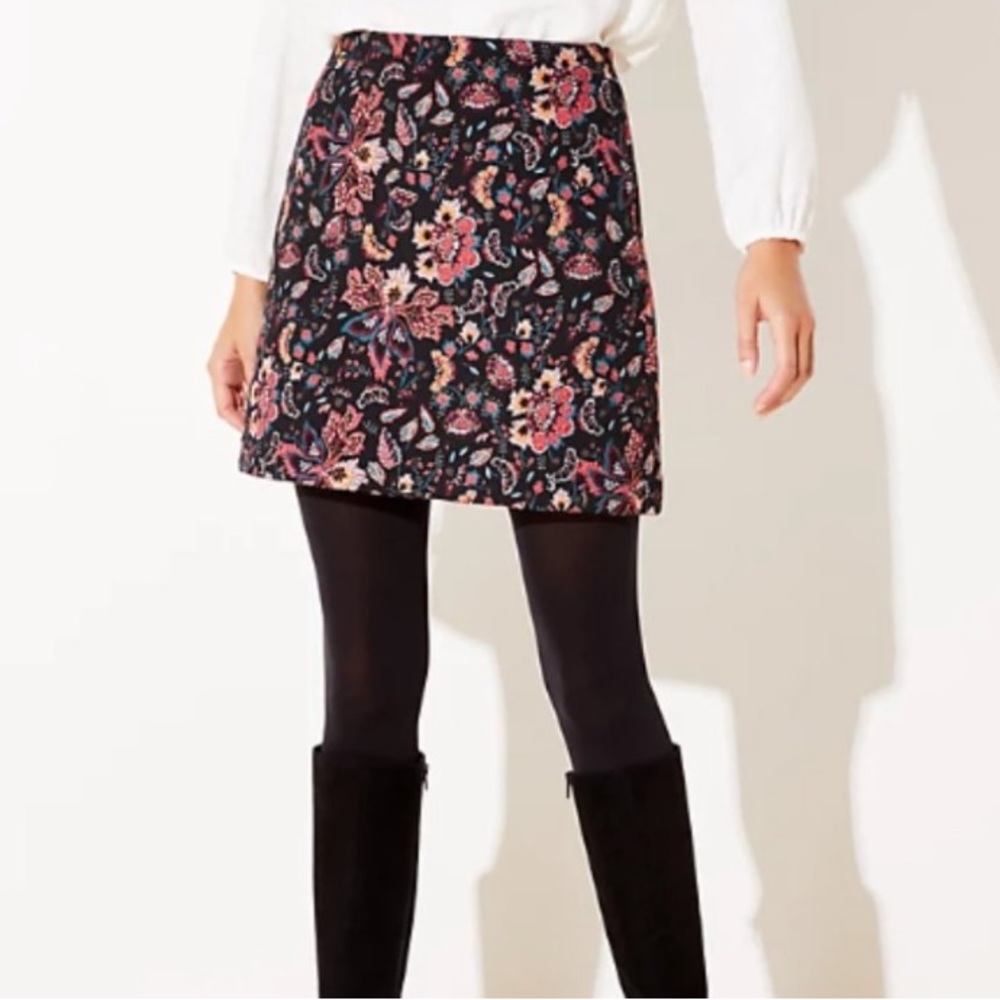 LOFT Jacquard floral shift skirt